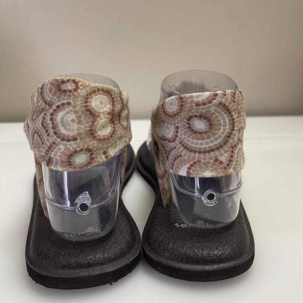 Sanuk Yoga Sling 2 Womens 7 Brown Geometric Print Yoga Mat Comfort Sandals Boho - Picture 4 of 9